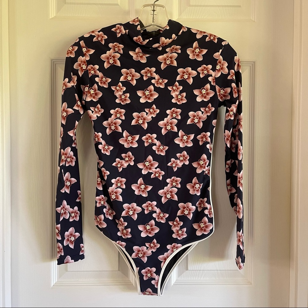 Acacia Ehukai Isle M BNWT